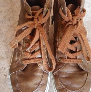 Boys Tan Mid Top Sneakers
